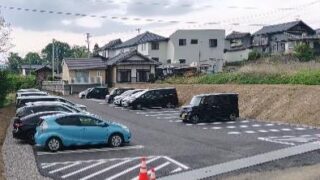 完成した職員駐車場